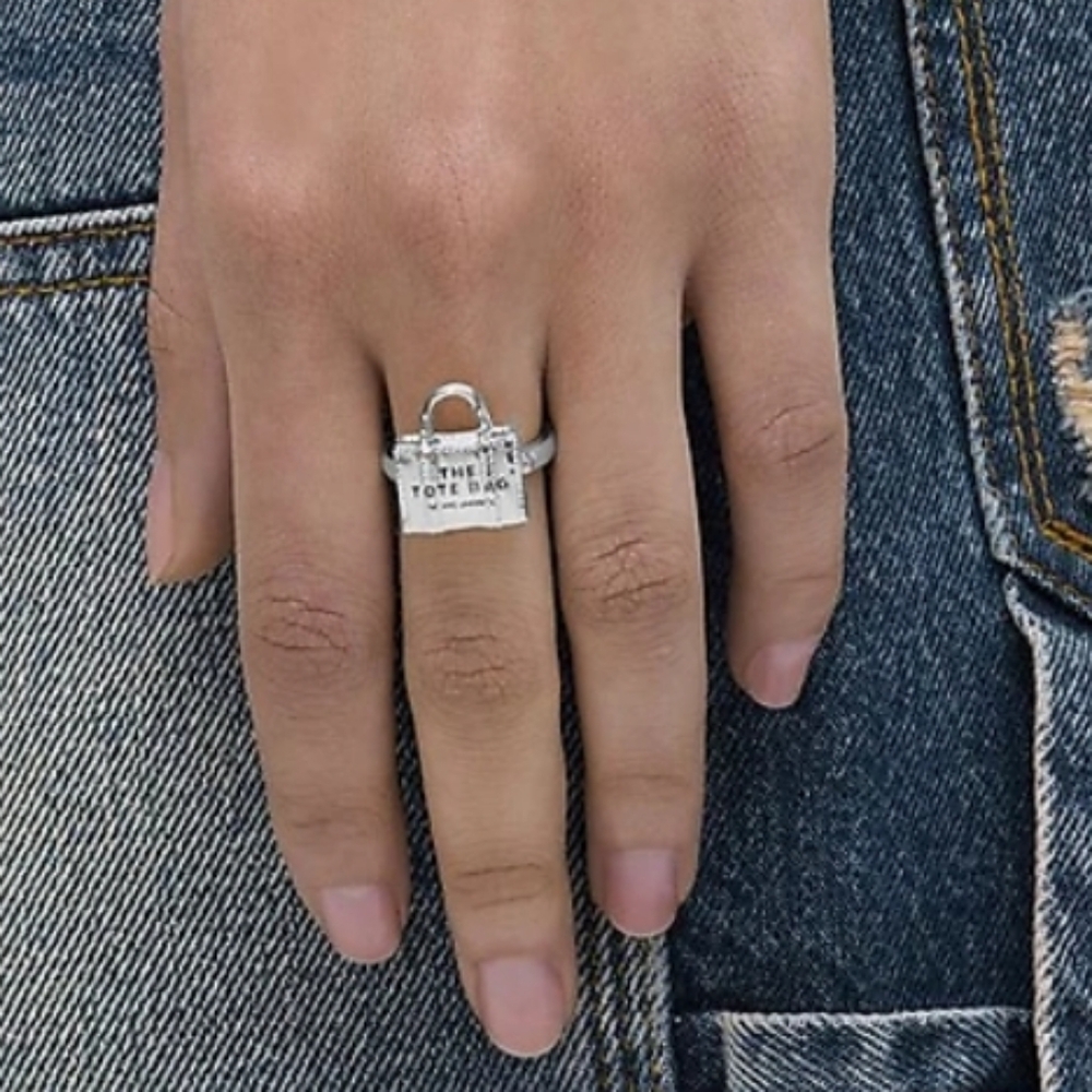 Marc Jacobs Silvertone Tote Bag Ring - Picture 2 of 5